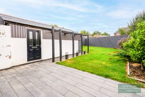 Photo 14- click for photo gallery